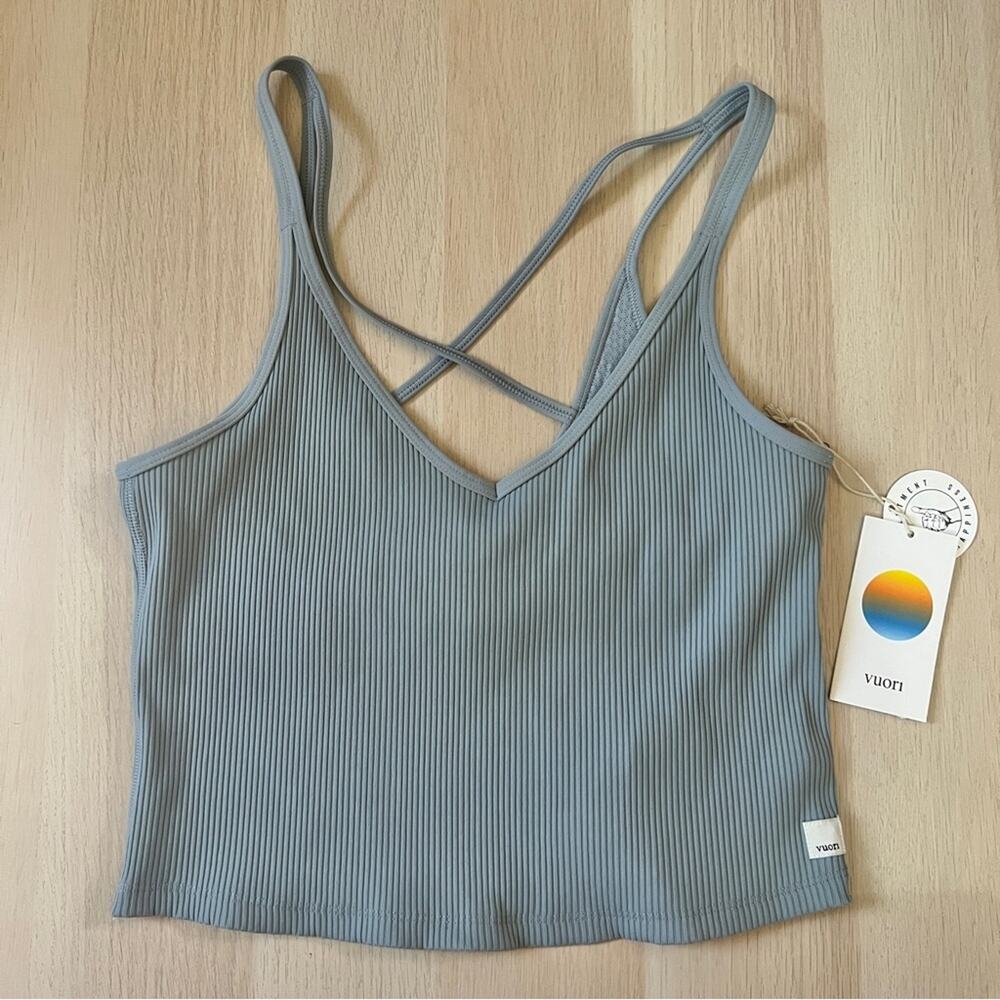 Vuori Ribbed Crop Tank Top Light Cloud L NWT